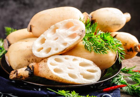 我们经常食用的藕其实是莲的什么 藕是莲的哪个部位