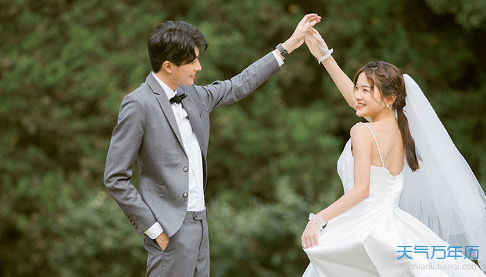 婚纱可以穿两次吗 结婚穿两次婚纱好不好