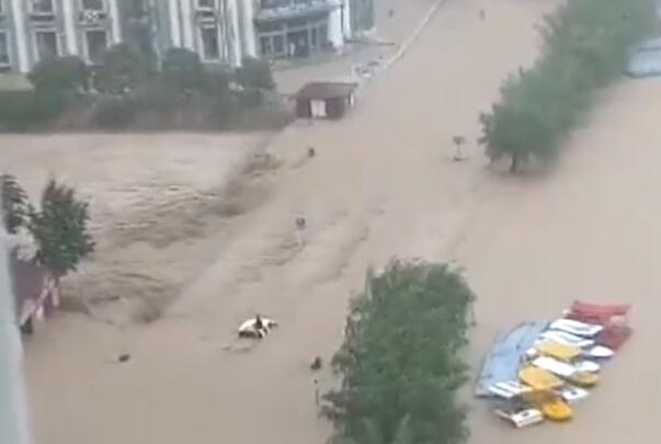 郑州特大暴雨千年一遇  三天降雨617.1mm为一年降雨量