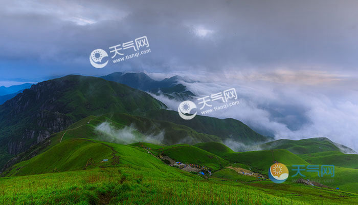 七月份适合去哪里旅游 七月去哪里旅游最合适