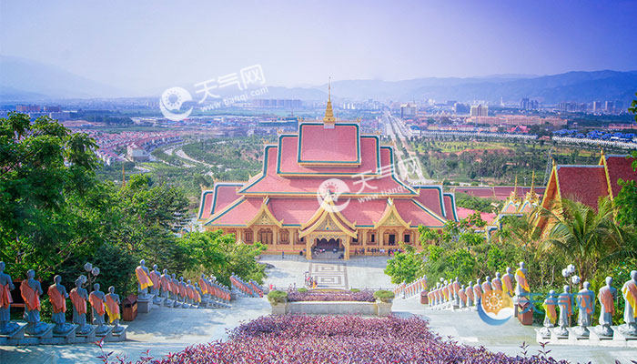 夏季带孩子去哪里旅游最好 夏天比较适合带小朋友去哪些地方旅游 