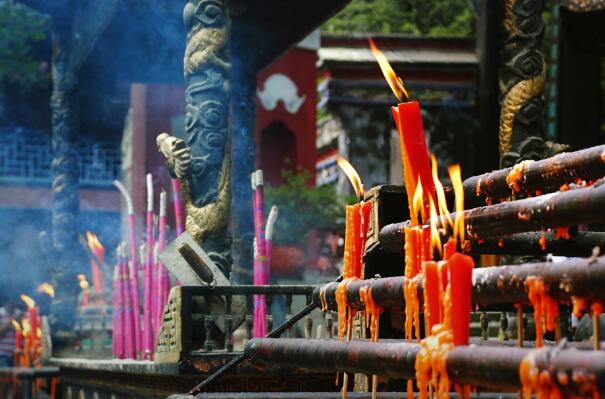 2021中元节可以去寺庙烧香吗 中元节去寺庙烧香拜佛好不好