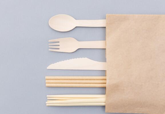 家中使用的木制或竹制的筷子最好怎么做 木制或竹制筷子可以用多久
