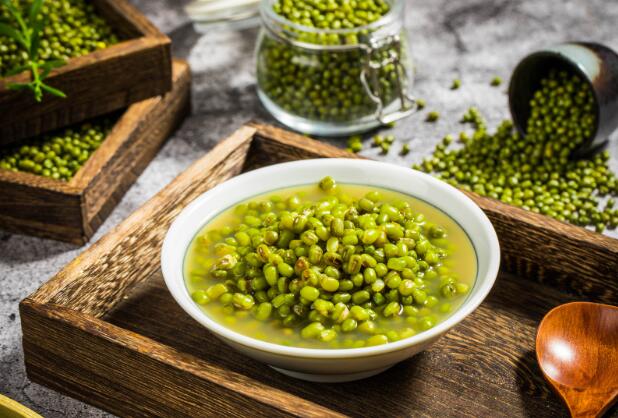 绿豆不能像黄豆一样打出豆浆原因与什么有关 绿豆为什么不能打出豆浆