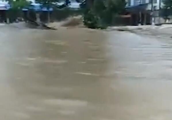 委内瑞拉西部暴雨引发洪灾造成20人遇难 至少54543人受到水灾影响