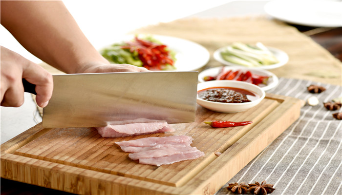 菜刀铁的好还是不锈钢的好 菜刀用不锈钢还是铁的好