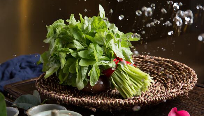 秋分的由来和风俗简介 秋分这天人们要干什么