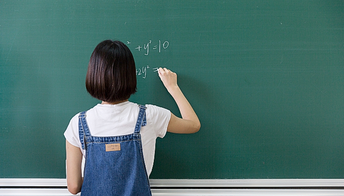 中學教師資格證考試筆試都考什么 中學教師資格證考試筆試考幾門