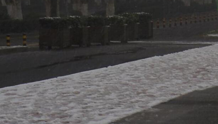 冷空气影响今黑龙江多地雨雪来袭 哈尔滨鹤岗等有雨夹雪