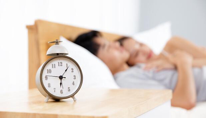 每天晚睡早起会影响健康吗 晚睡的人早起肥胖风险会增加33%