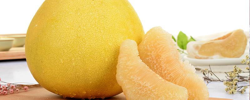 柚子切开后常温能存放多久 柚子切开后常温可以存放多长时间