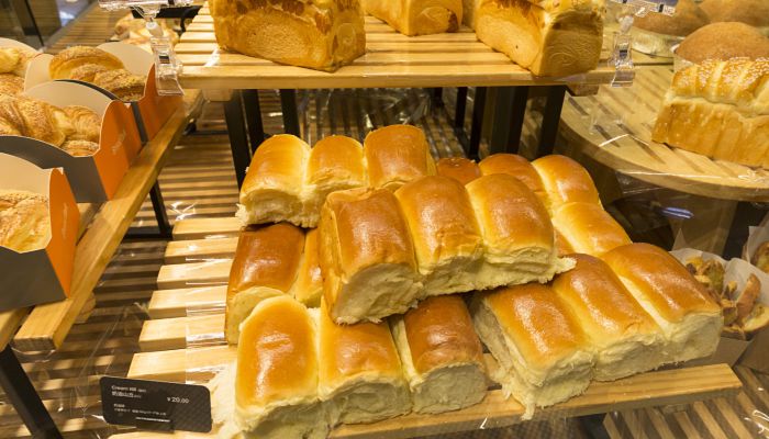 法国人为什么把面包放在桌上 法国人为什么将面包放桌子上