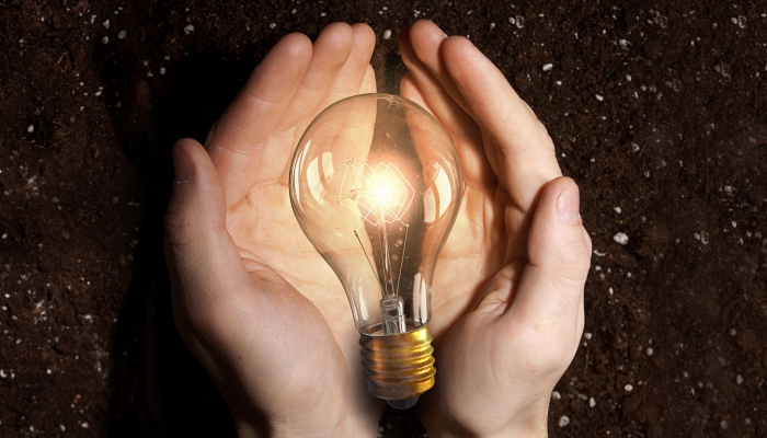 給人當(dāng)電燈泡是什么意思 給別人當(dāng)電燈泡是什么含義