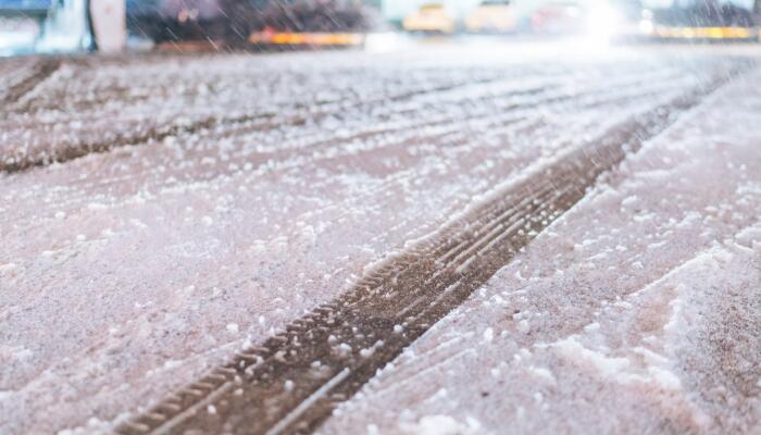 湖南长沙岳阳等明有大到暴雪 谨防积雪结冰等给交通带来的影响