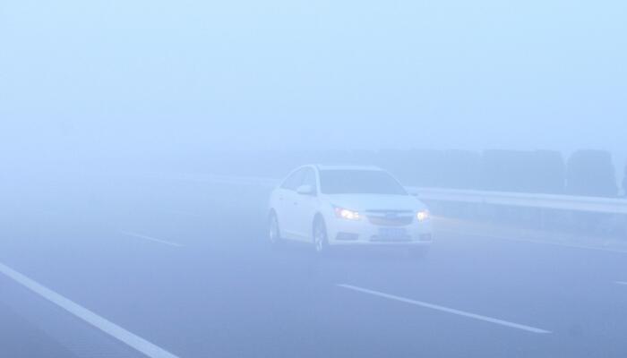 受大雾降雪影响宁夏部分道路交通管制 出行及时了解路况注意安全