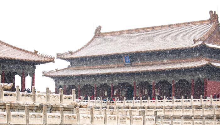北京强降雪与强降温周末来袭 可以约朋友周日去故宫观雪