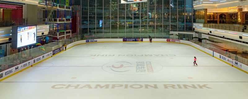 花樣滑冰冰場補(bǔ)冰用什么水 花樣滑冰冰場補(bǔ)冰用哪種水