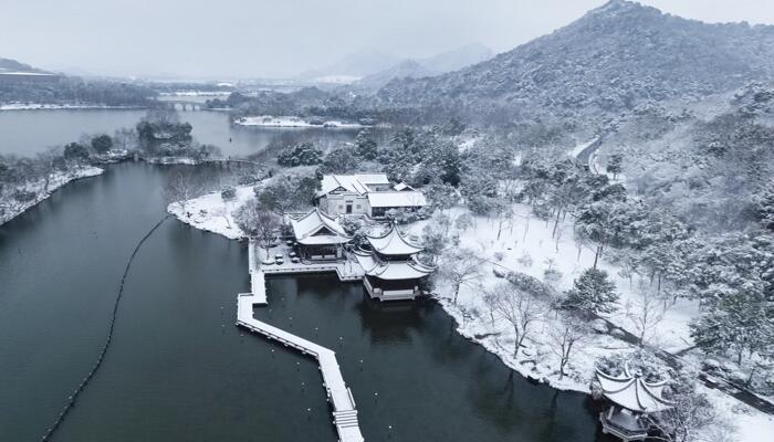 杭州今天下雪了 周日最低气温跌破0℃
