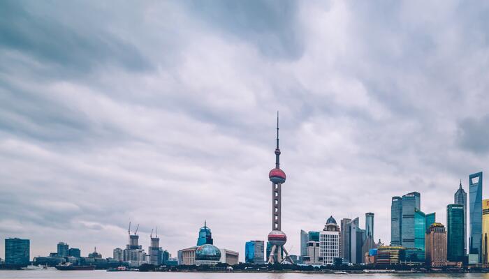 上海今小雨转多云 最高气温19℃