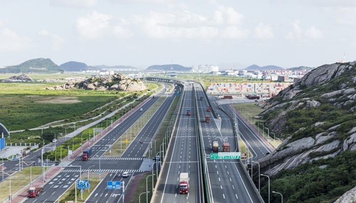2023春节高速路免费的时间表 高速驾驶注意事项