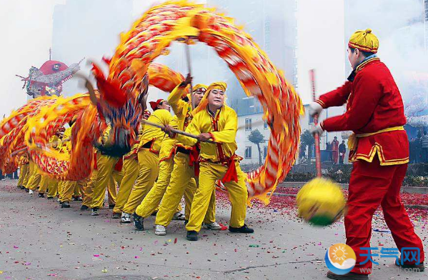 正月十五的习俗—正月十五耍龙灯