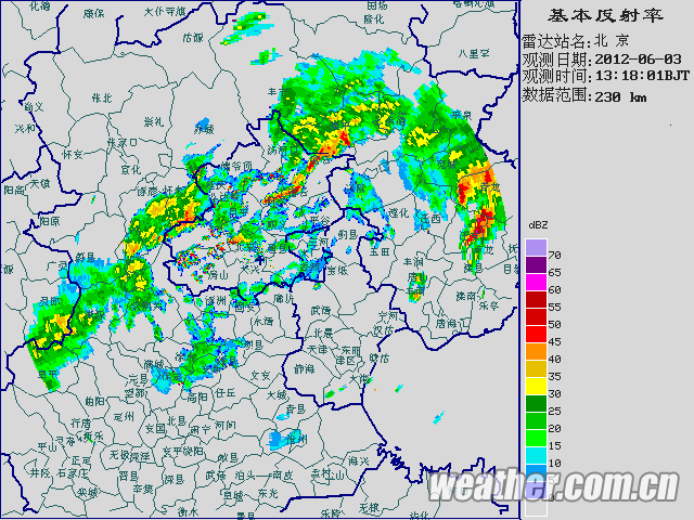 6月3日13时18分雷达图显示,北京西部,北部均有降水回波