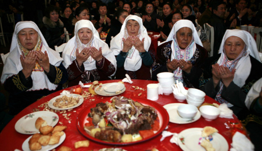 新疆开斋节图片