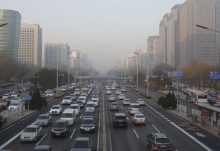 今日北京城仍有轻到中度霾 市内最高气温回升至7℃