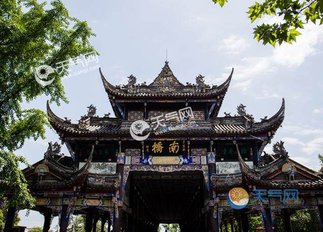 四川旅游景点推荐(四川旅游景点推荐适合带孩子)