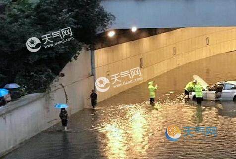 重慶暴雨致1人死亡1人失蹤28個區縣69萬人受災嚴重