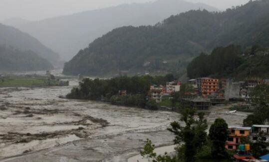 尼泊尔洪涝死亡人数增至11人 此外另有25人失踪