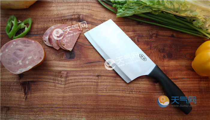 刀上有锈切的菜能吃么 生锈的刀切的菜可以吃吗