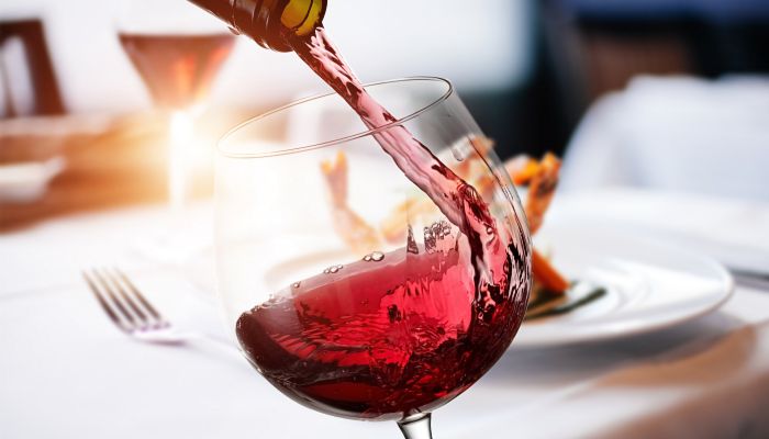 红葡萄酒打开后可以保存多久 红葡萄酒打开后能保存多长时间