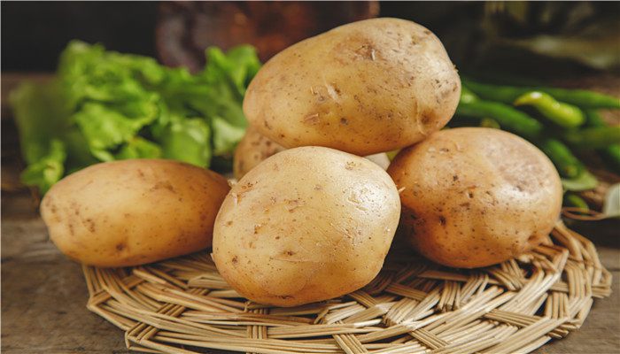 怎么保存土豆不会发芽 如何存放土豆不发芽